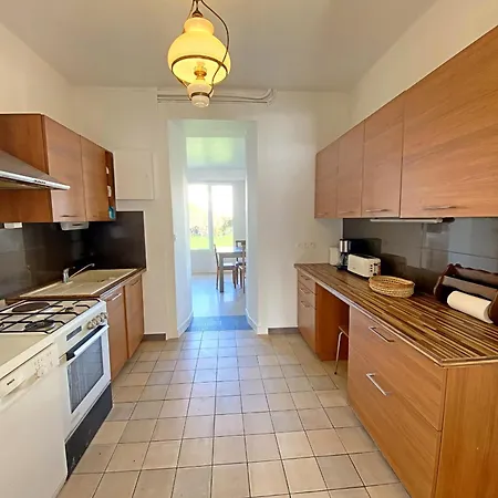 Maison Familiale En Front De A - 9 Couchages, Proche Du Centre Et Du Casino - Fr-1-349-223